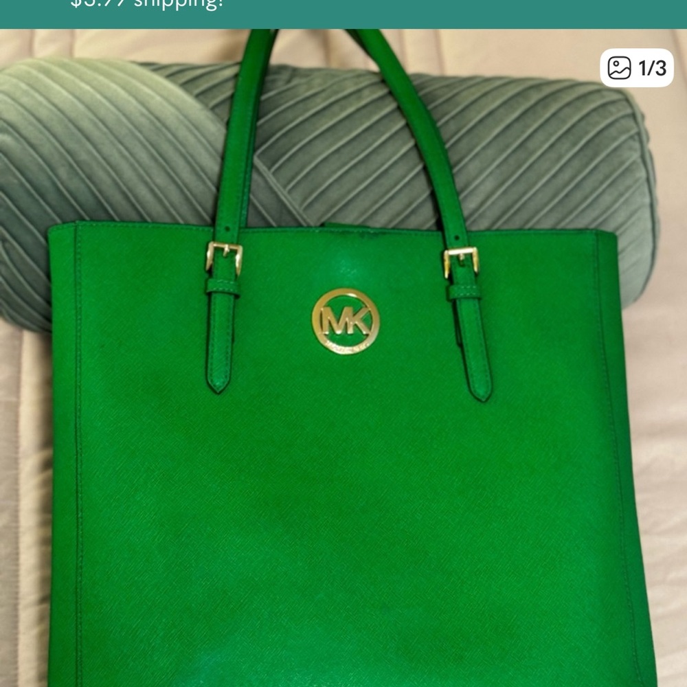 Michael Kors Vibrant Green Tote plus wallet